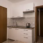 Sanmichel Apartman Póla