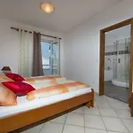 Sanmichel Apartman