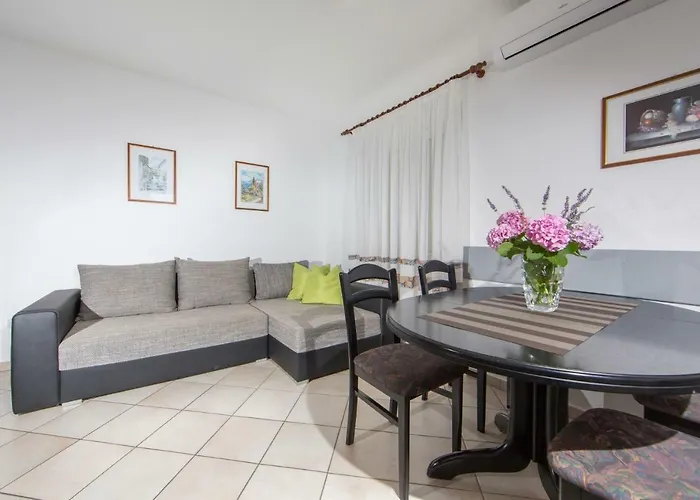 Sanmichel Apartment Pula